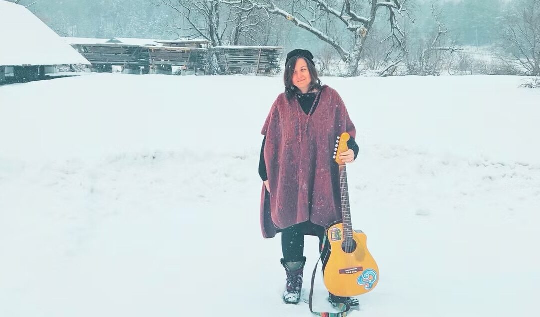 Beth Monroe ~ Music & Art